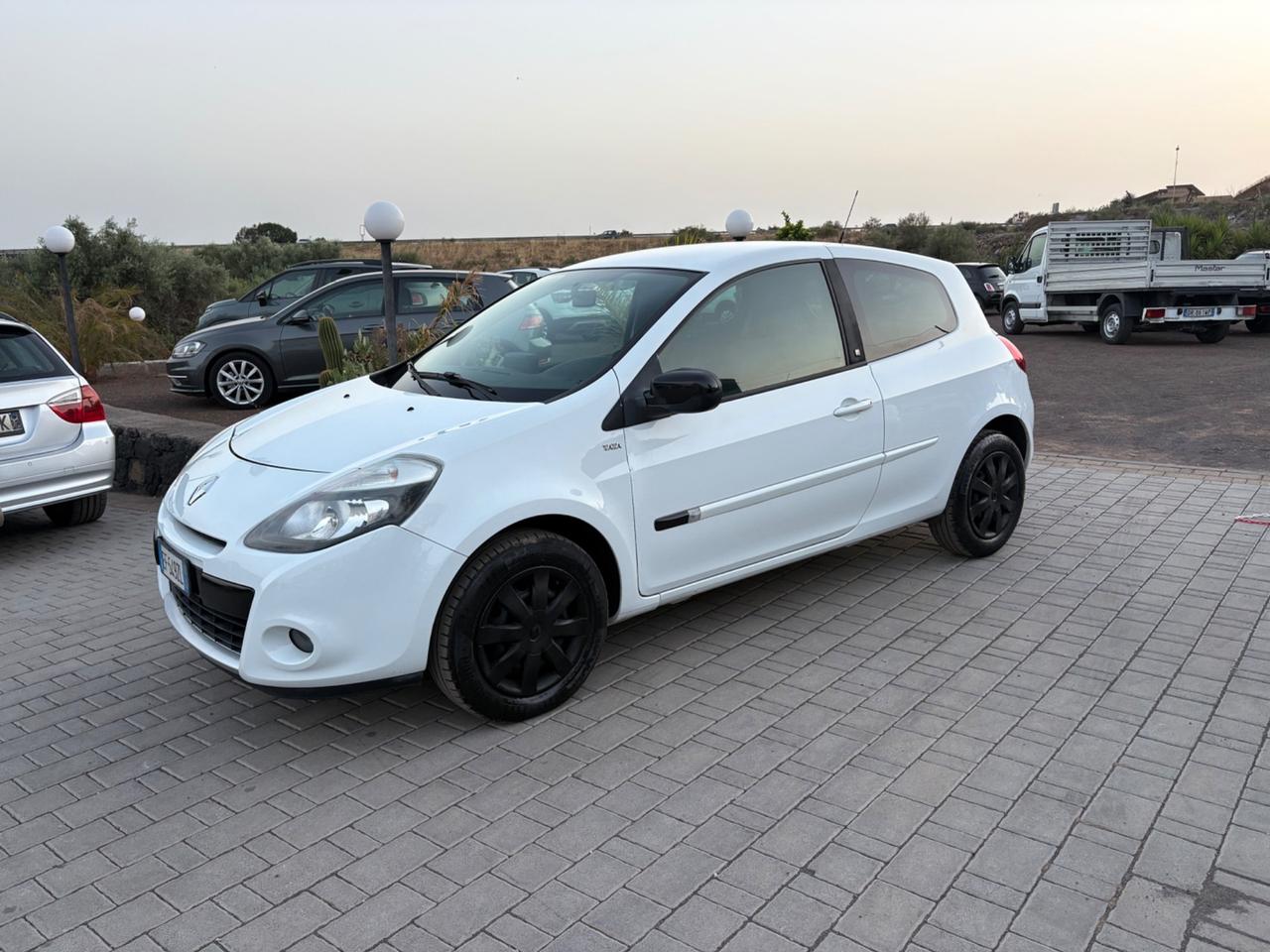 Renault Clio 1.5 dCi 75CV 25th Dynamique