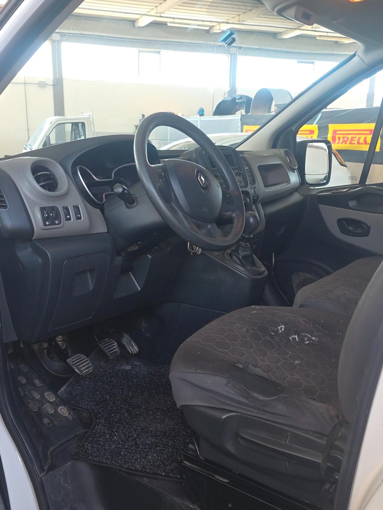 Renault Trafic T27 1.6 dCi 95CV S&S PC-TN Zen