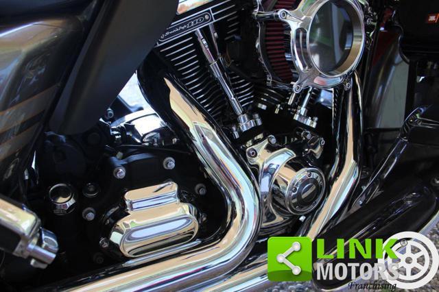 HARLEY-DAVIDSON CVO Road Glide LIMITED