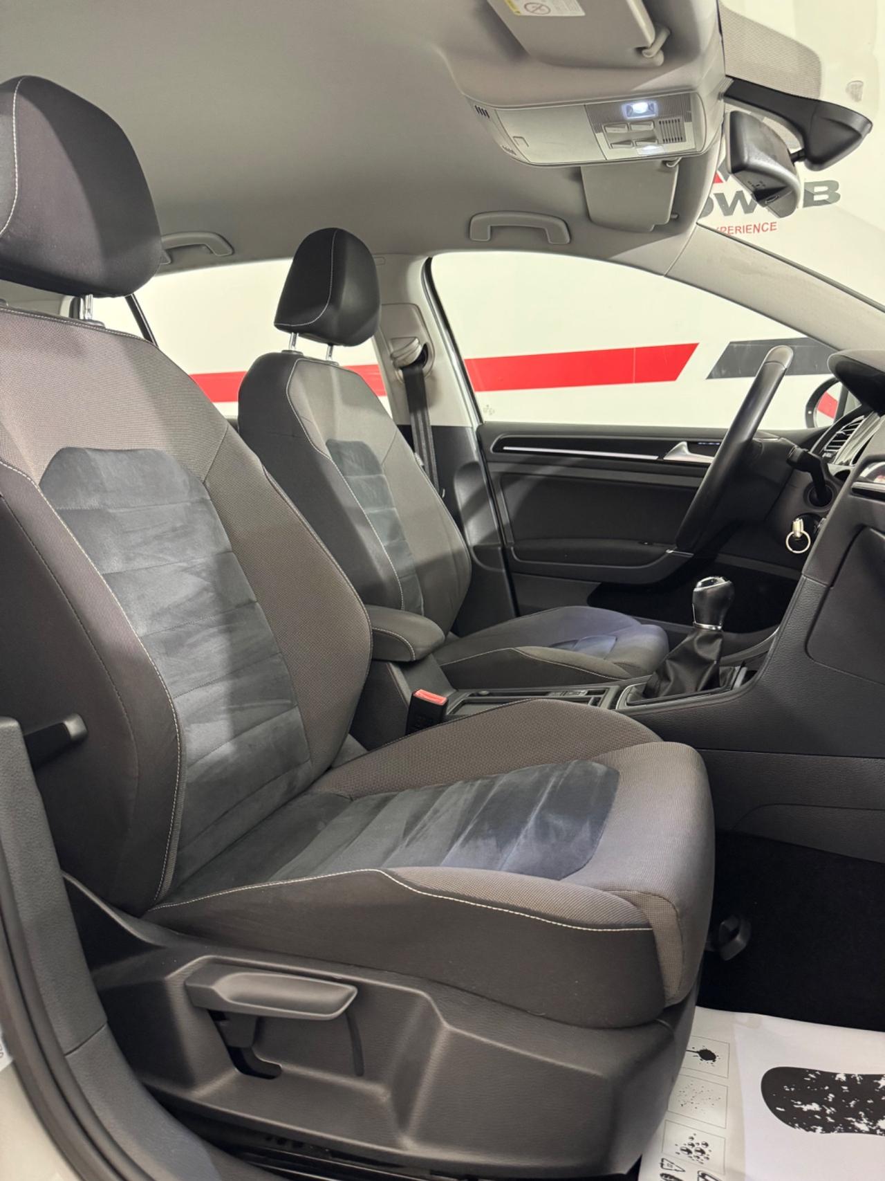 Volkswagen Golf 1.6 TDI 5p. Highline BlueMotion Technology