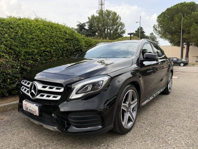 MERCEDES-BENZ GLA 200 d Automatic Premium NAVI - LED - TELECAMERA - 19