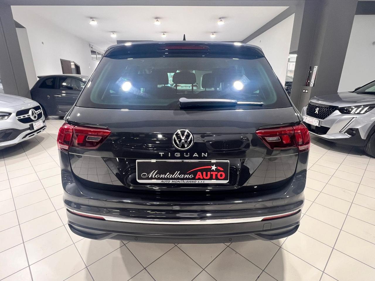 Volkswagen Tiguan 2.0 TDI 150 CV SCR DSG Life " VIRTUAL"