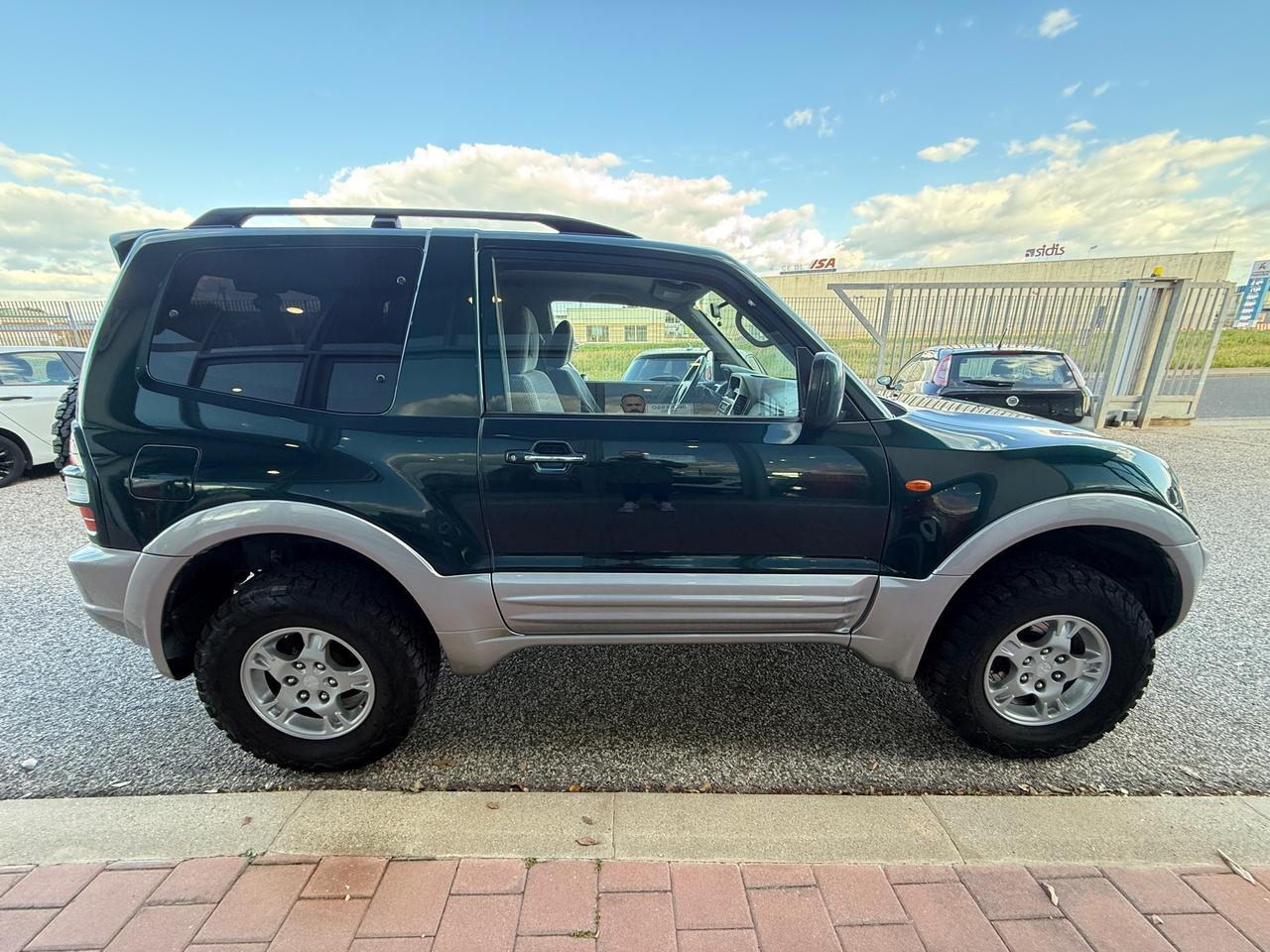 Mitsubishi Pajero 3.2 gls
