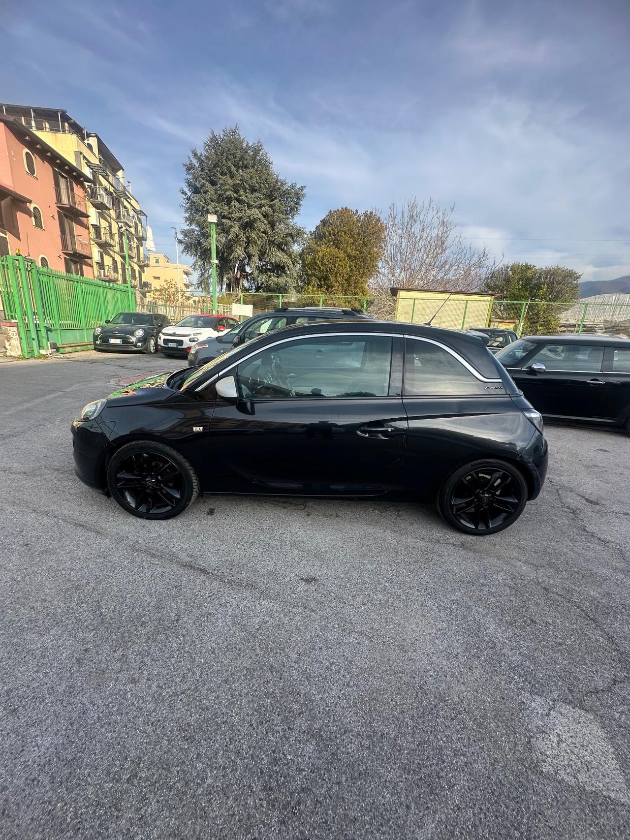 Opel Adam 1.2 70 CV