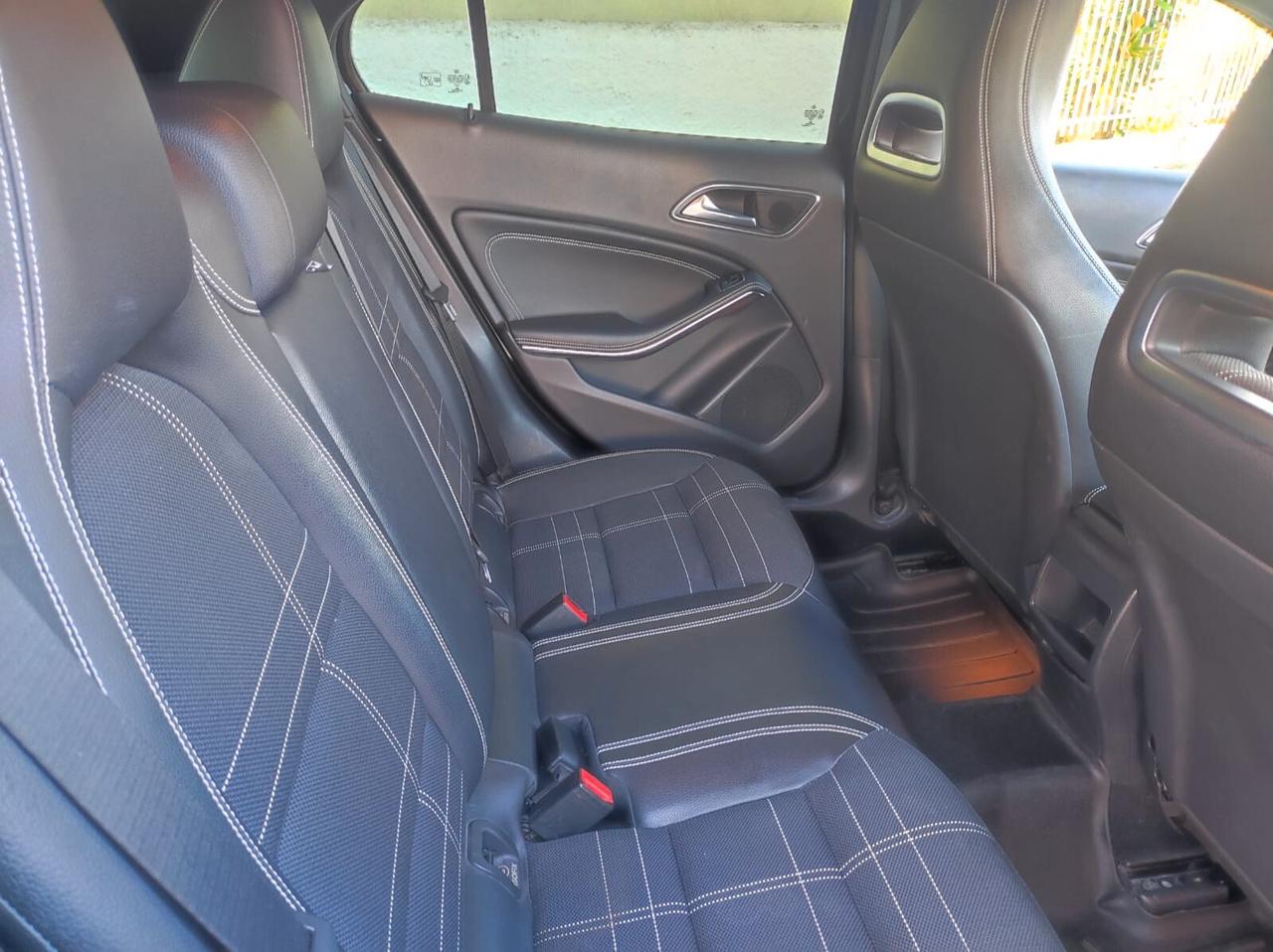 Mercedes-benz GLA 200 CDI Automatic Sport