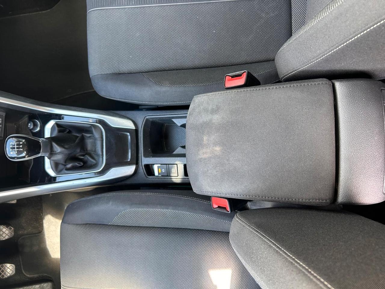 Volkswagen T-Roc 2.0 TDI SCR Life IVA ESPOSTA