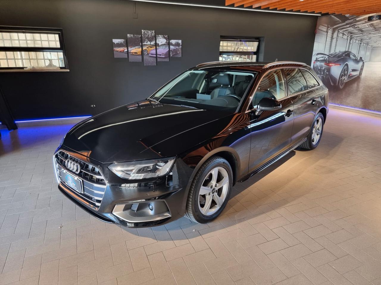Audi A4 Avant 35 TDI/163 CV S tronic Business Advanced