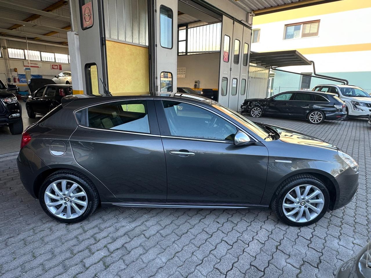 Alfa Romeo Giulietta 2.0 JTDm-2 170 CV Distinctive
