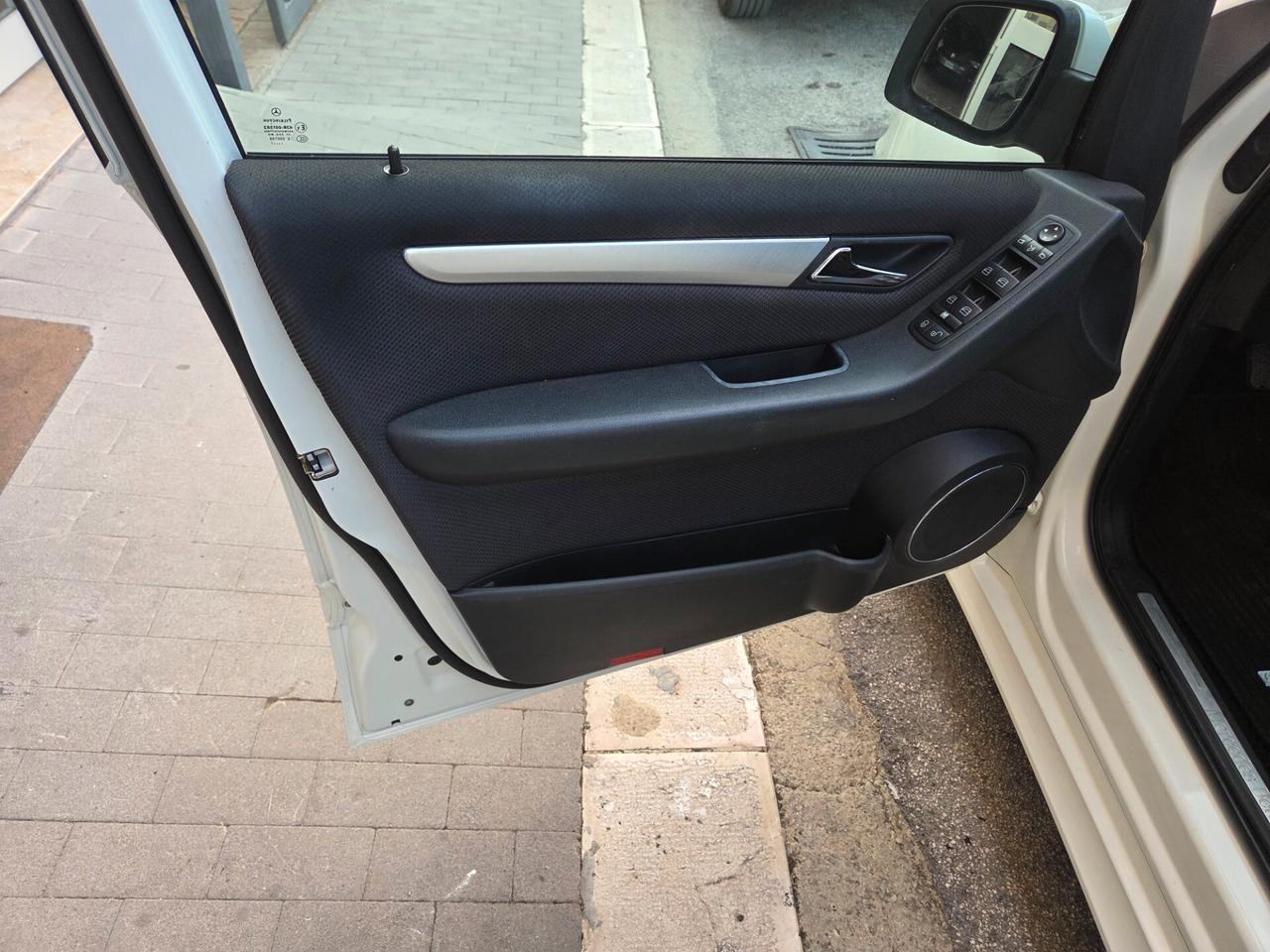 MERCEDES B200 2.0 CDI 140 CV KM CERTIFICATI