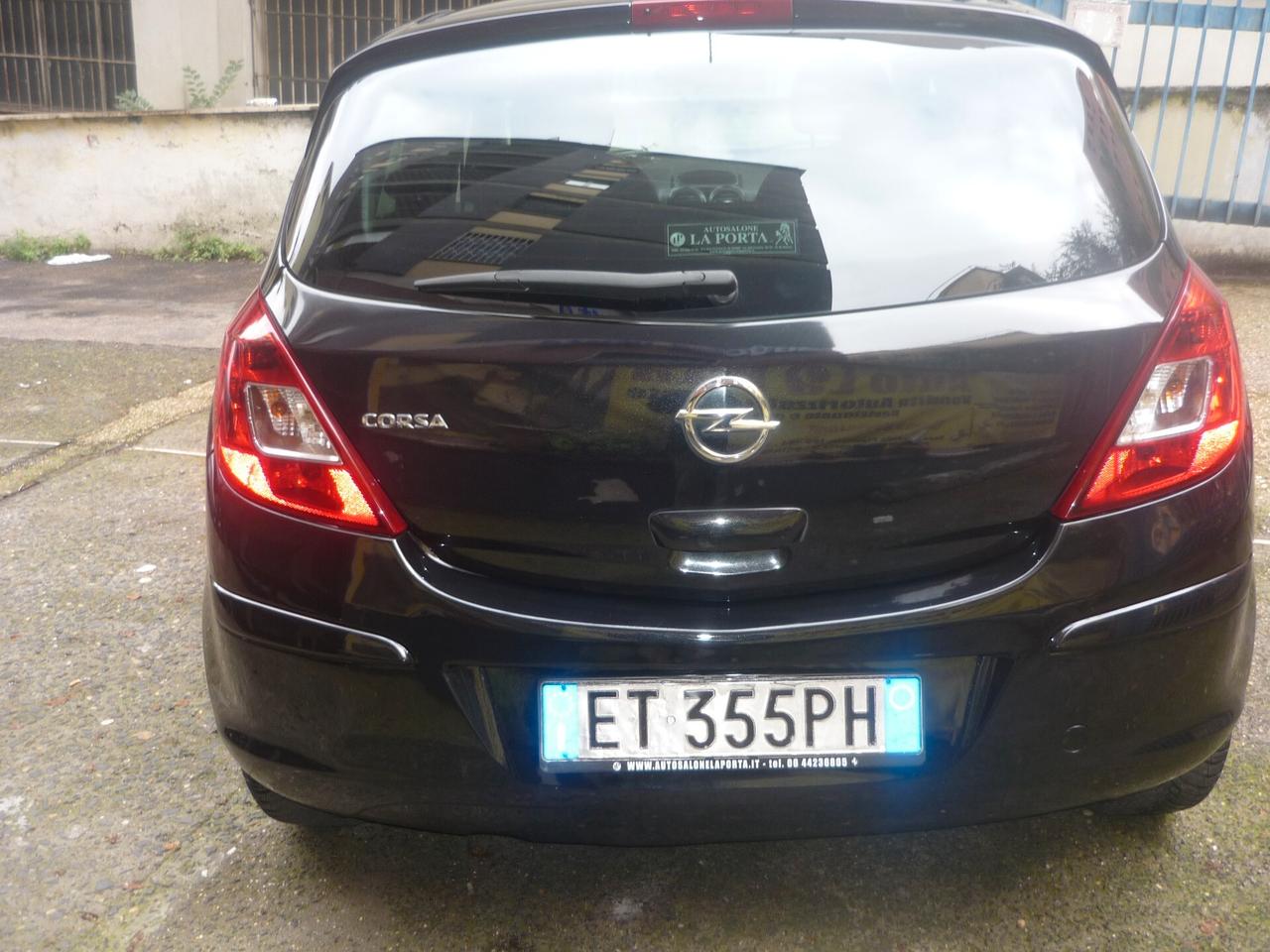 Opel Corsa 1.2 85CV 5 porte GPL-TECH Edition