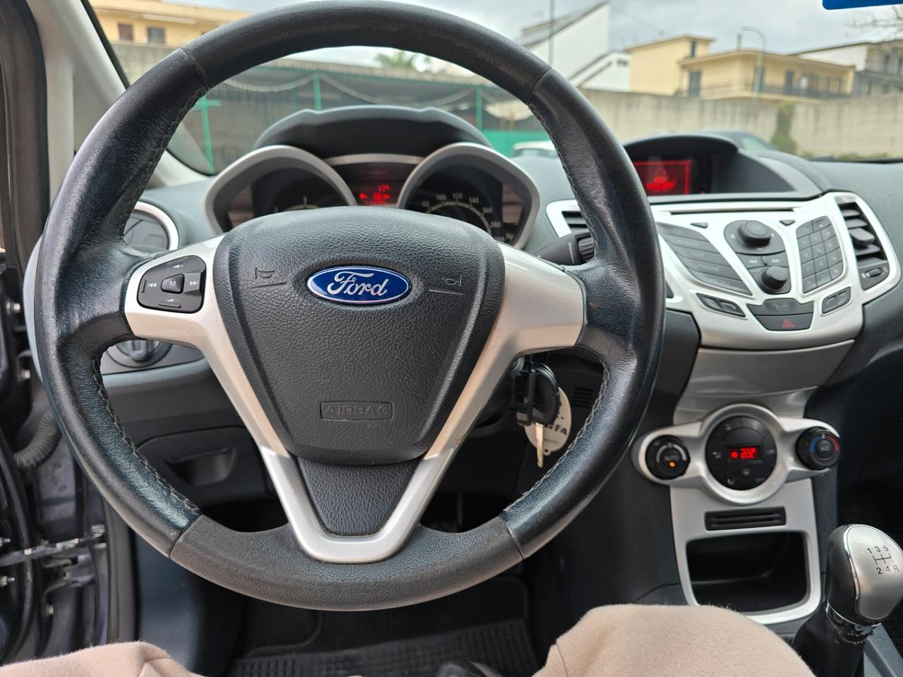 Ford Fiesta 1.4 TDCi 68CV full opt economica 2009