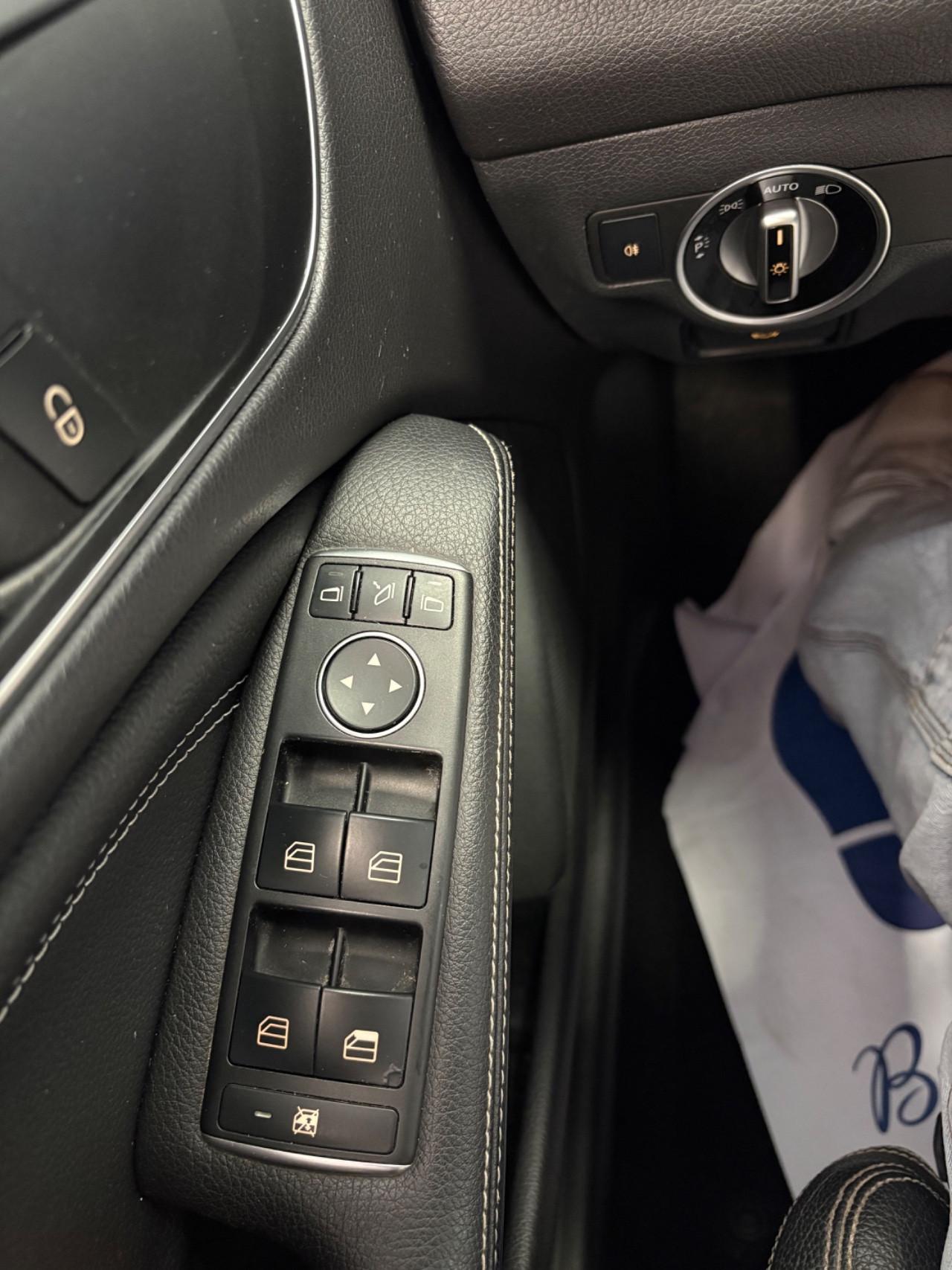 Mercedes CLA Shooting Brake 200 d (cdi) Premium auto