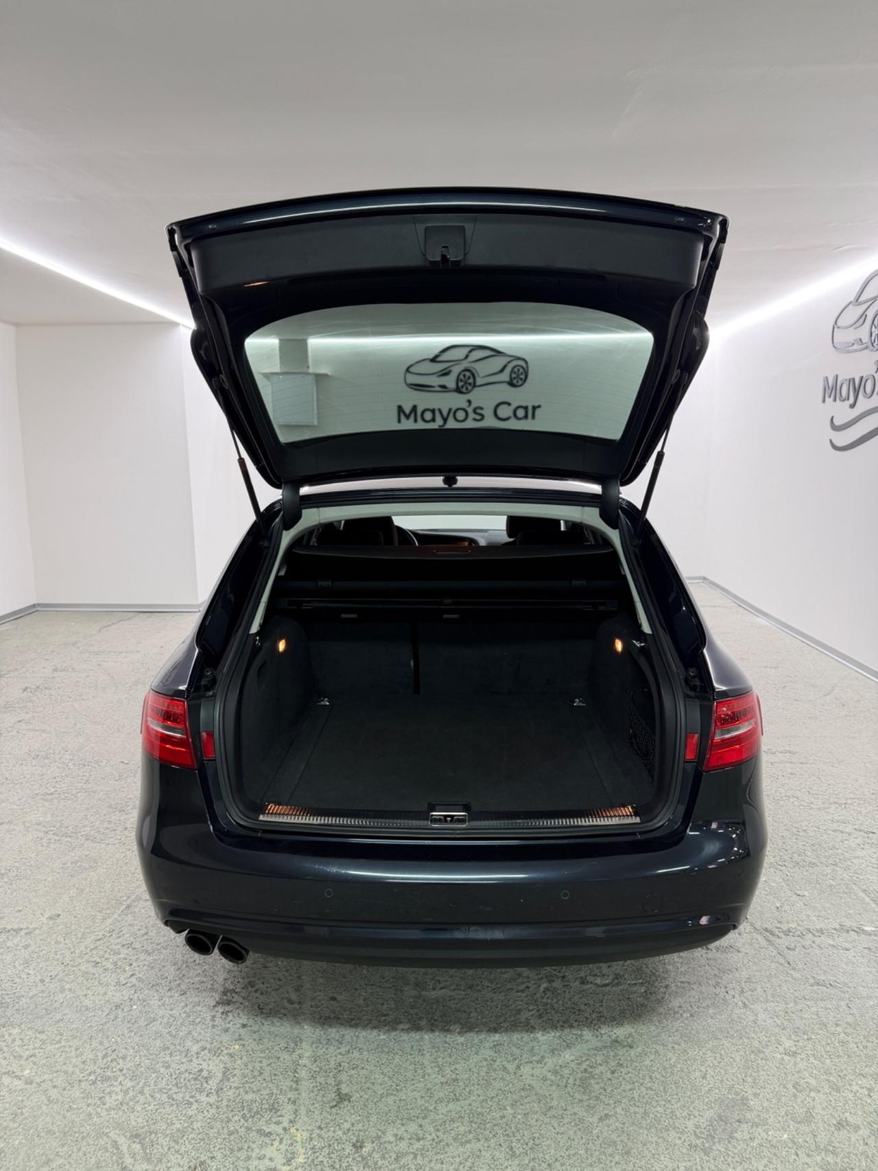 Audi A4 CAMBIO AUTOMATICO (anno 2017)