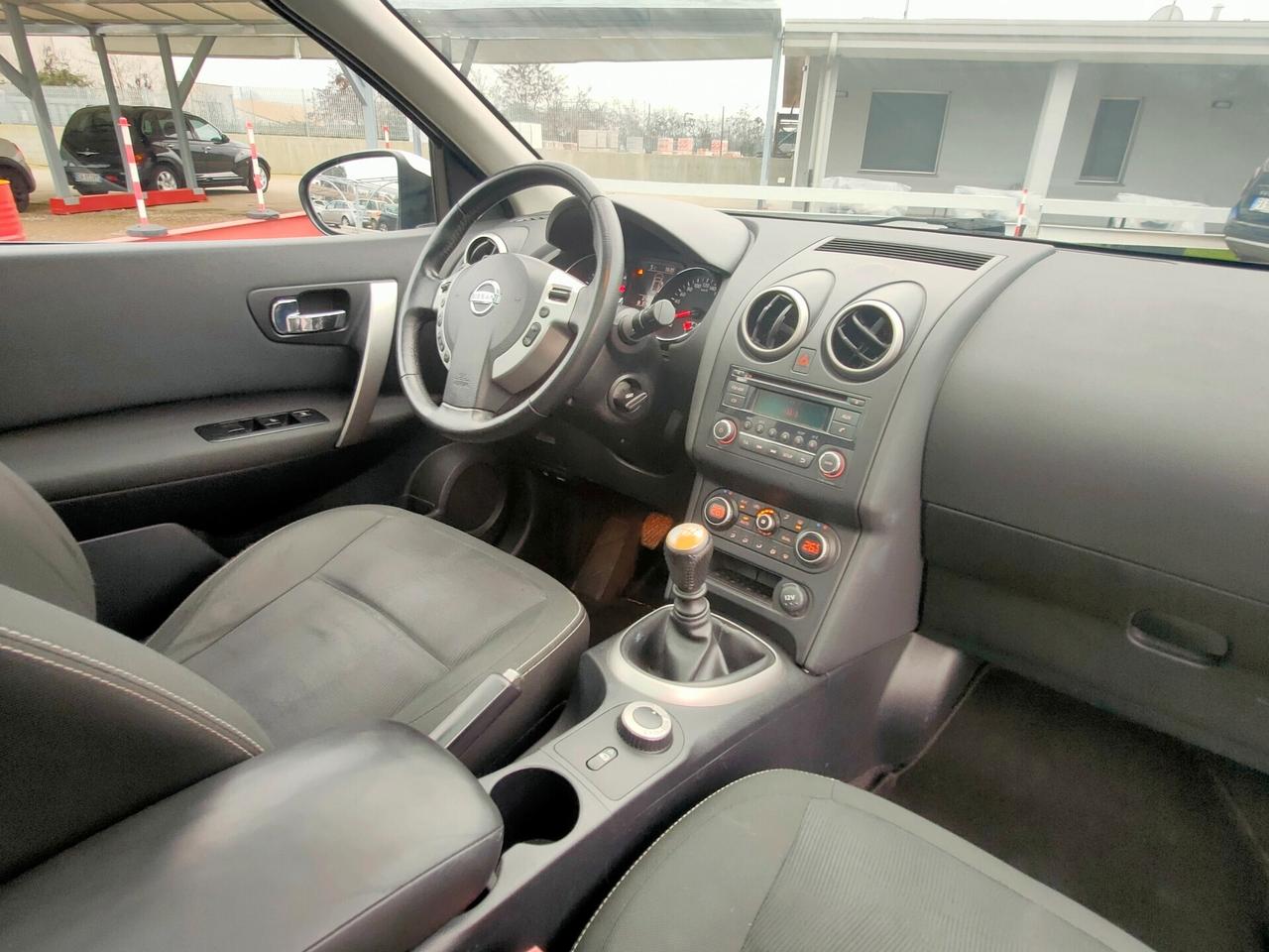 Nissan Qashqai Qashqai+2 2.0 d 7 POSTI GANCIO TRAINO TETTO PANORAMICO