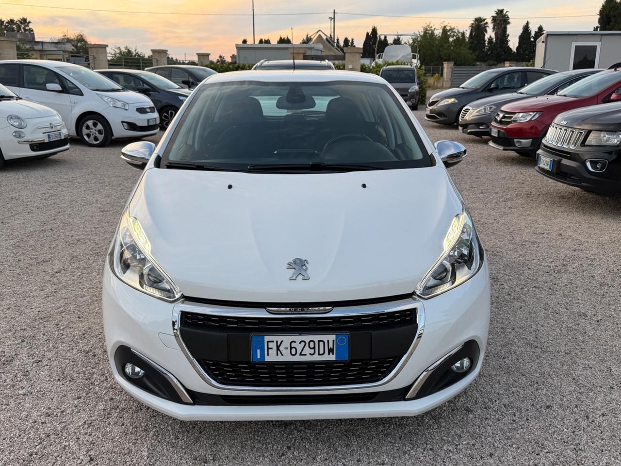 Peugeot 208 BlueHDi 75 5 porte Allure