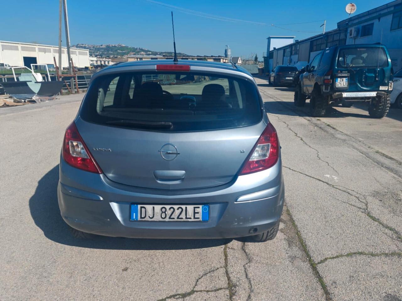 Opel Corsa 1.2 5 porte Enjoy
