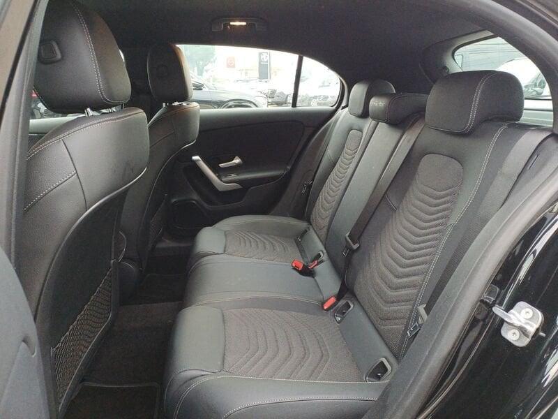 Mercedes-Benz Classe A A 180 d Progressive Advanced