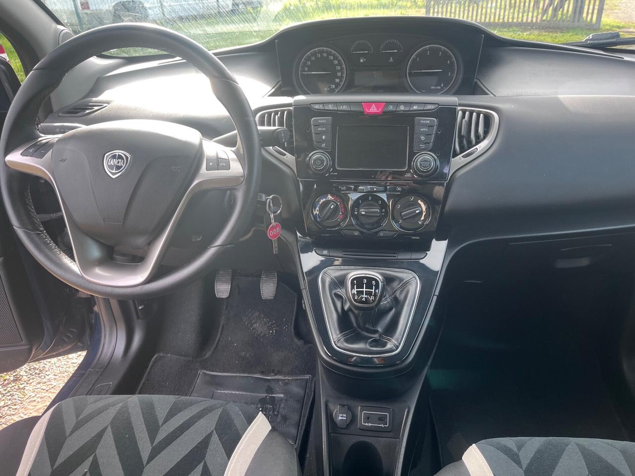 Lancia Ypsilon 1.3 MJT 16V 95 CV S&S Platinum