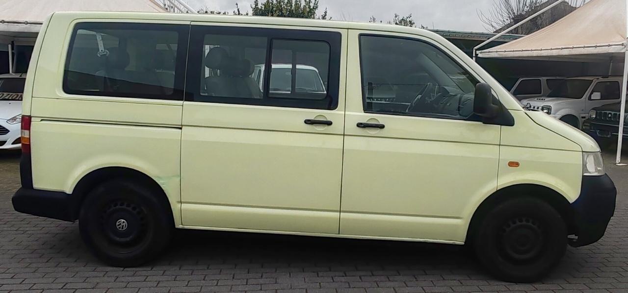 Volkswagen Multivan 2.5 TDI/130CV 4motion