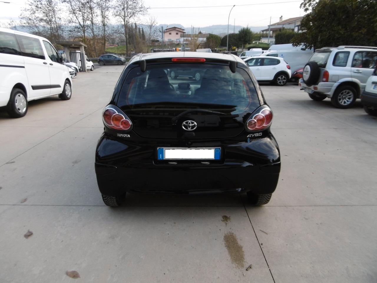 Toyota Aygo 1.0 12V VVT-i 3 porte Sol Connect