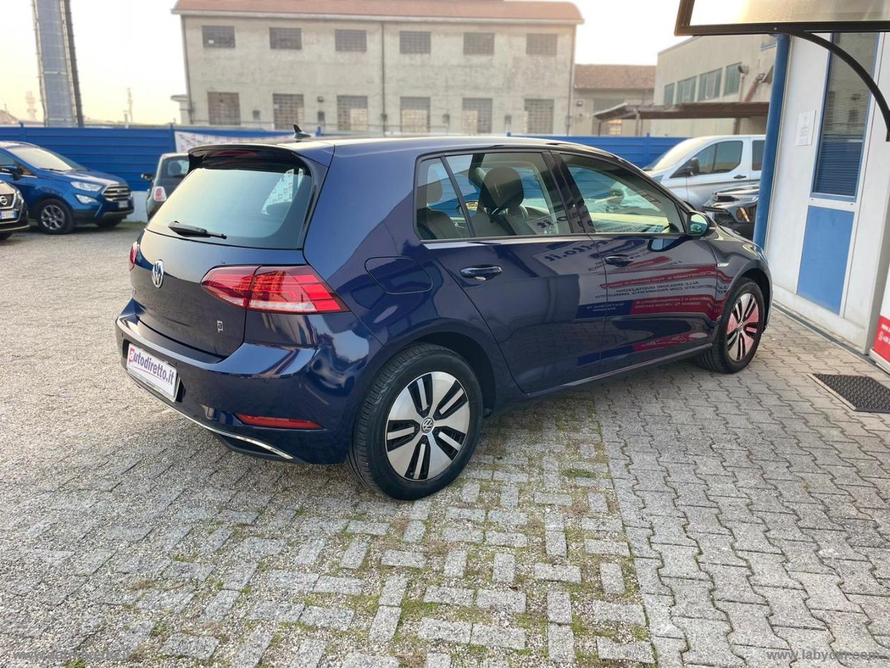 VOLKSWAGEN e-Golf 136 CV