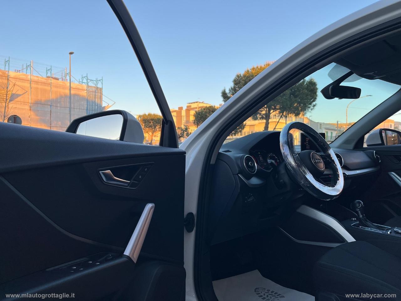 AUDI Q2 30 TDI S tronic Business Design