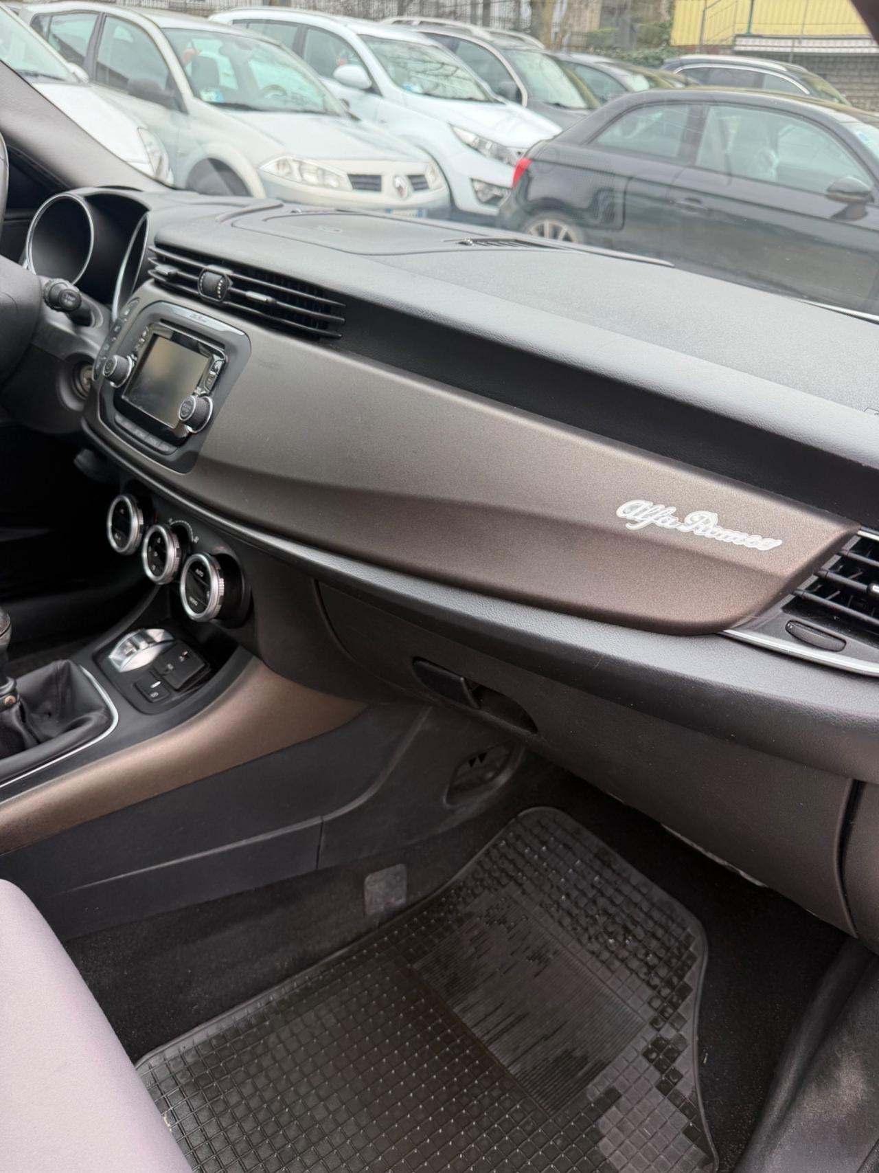 Alfa Romeo GIULIETTA 1.6 JTDm-2 105 CV EXCLUSIVE KMCERT