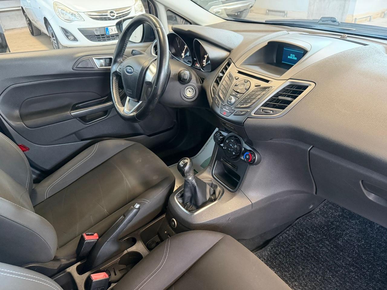 Ford Fiesta 1.4 5p. Bz.- GPL Titanium