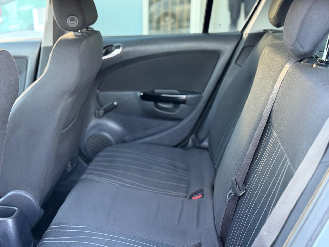 Opel Corsa 1.2 80CV 5 porte GPL-TECH Edition