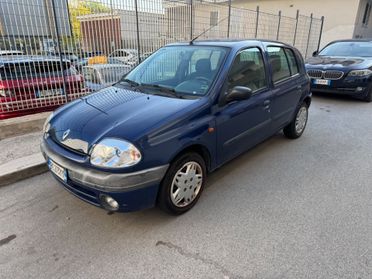 Renault Clio 1.2 cat 5 porte RT