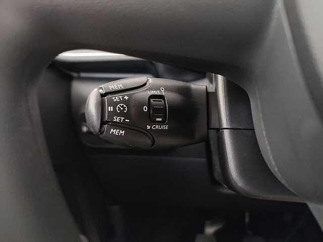 Citroen C3 PureTech 83 S&S C-Series