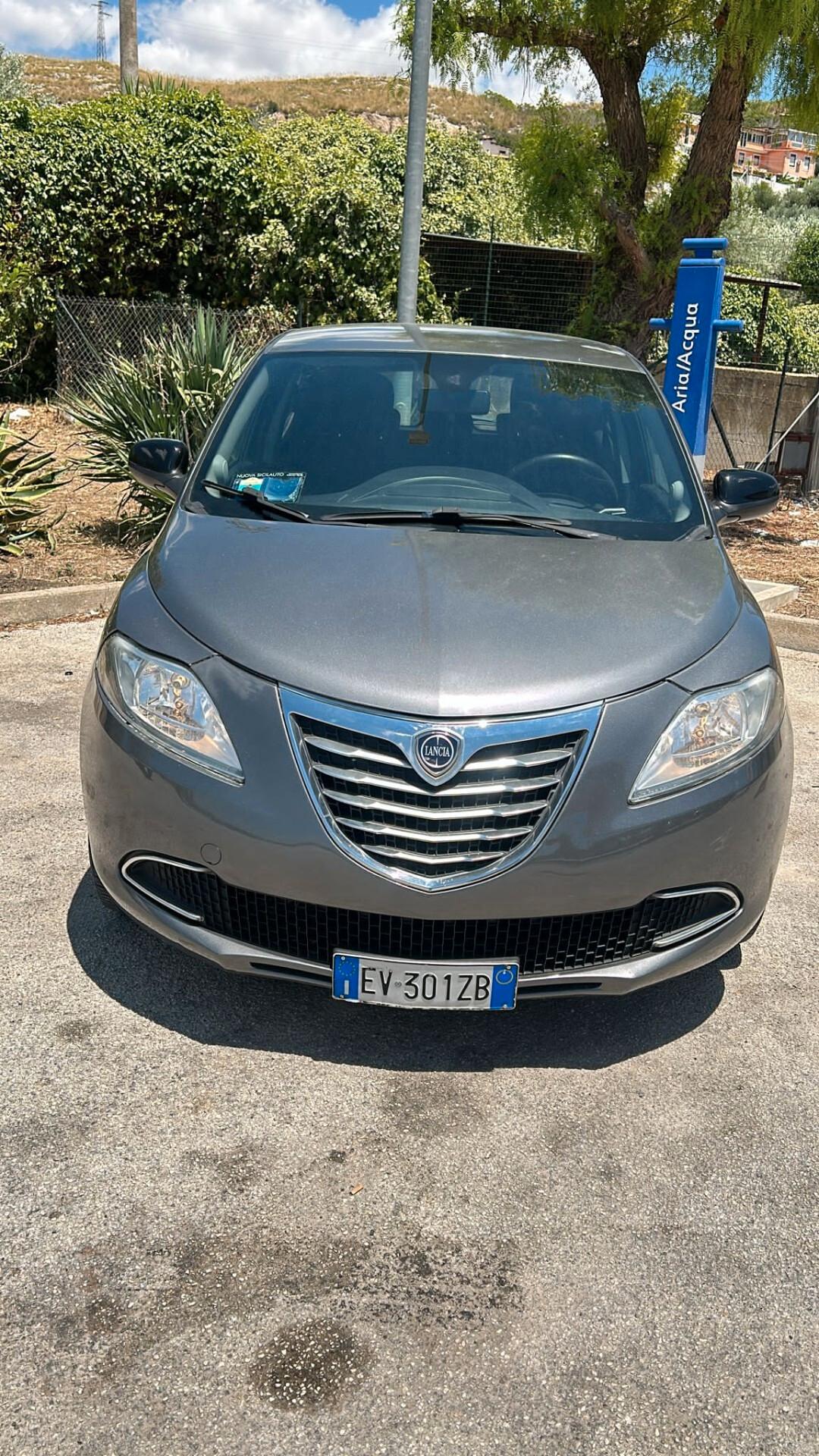 Lancia Ypsilon 1.2 69 CV 5 porte GPL Ecochic