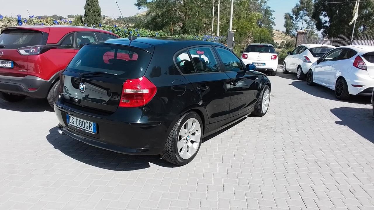 Bmw 120d cat 5 porte Futura