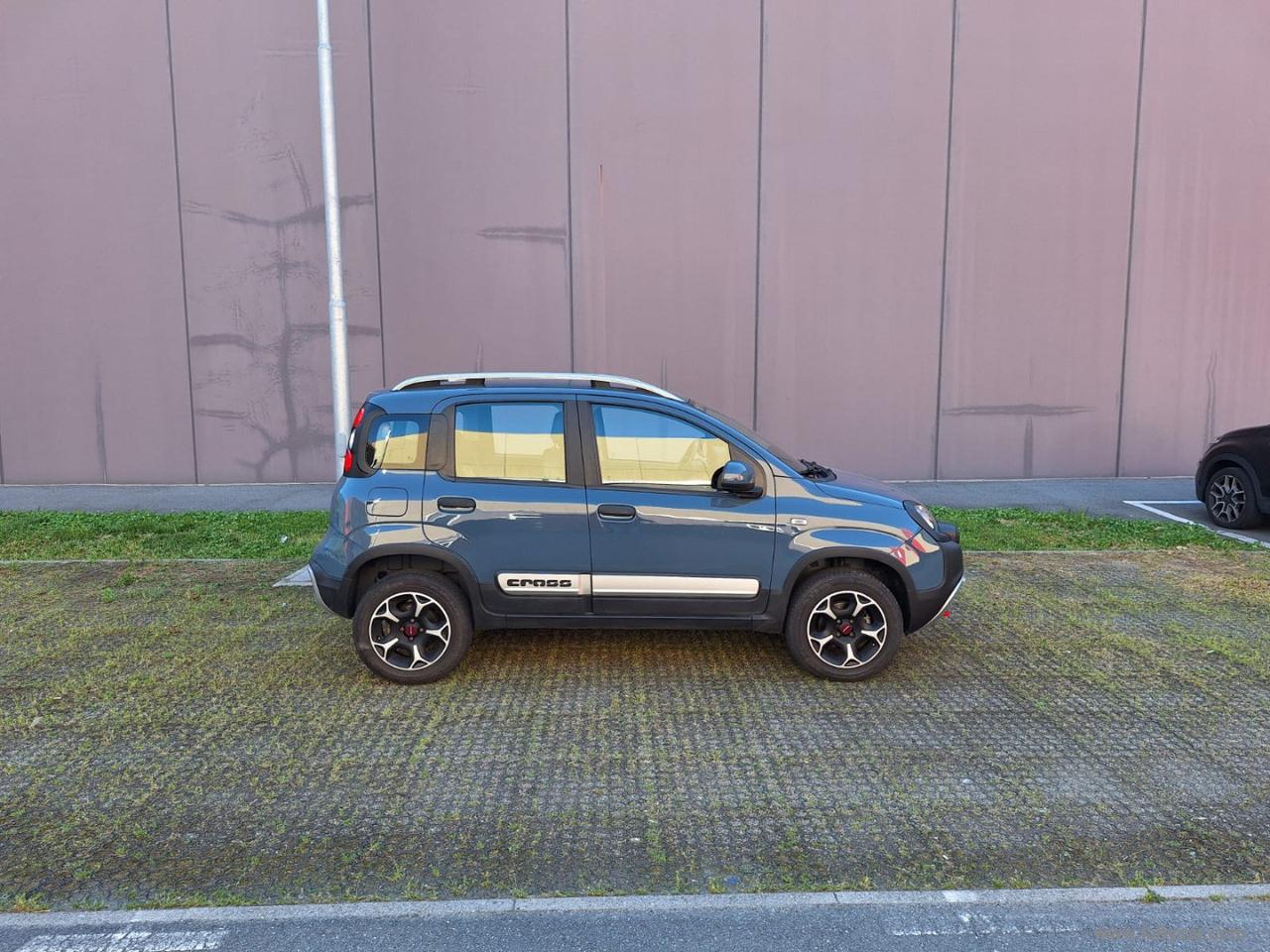 FIAT Panda Cross 0.9 TwinAir Turbo 4x4 OK NEOPATENTATI