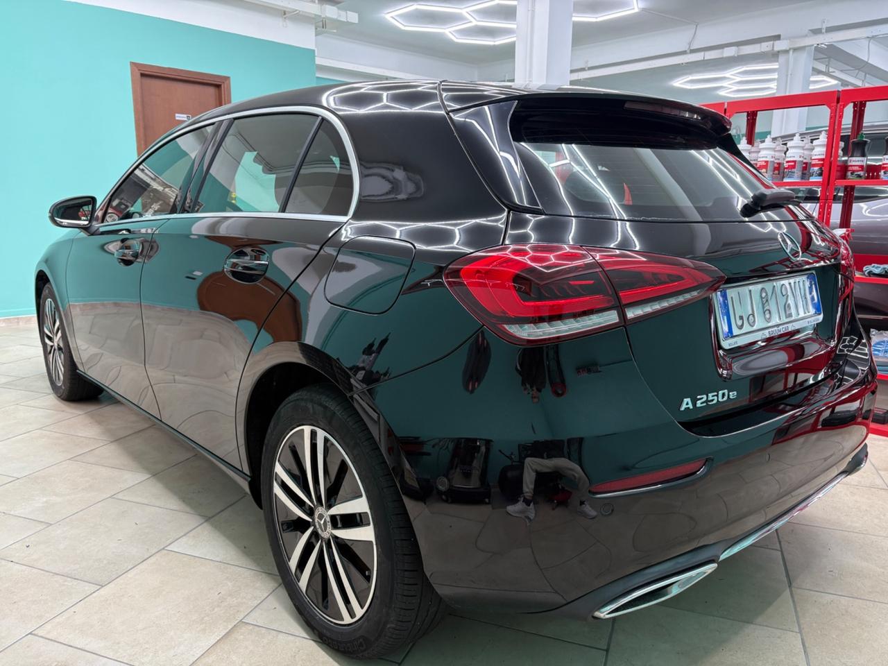 Mercedes-benz A 250 e EQ Business Extra UNICO PROPRIETARIO