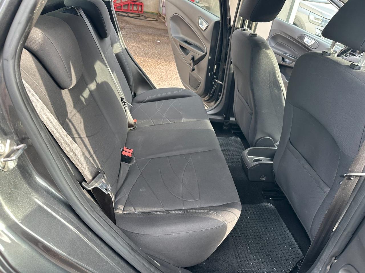 Ford Fiesta 5 Porte Fiesta 5p 1.5 tdci Business 75cv E6
