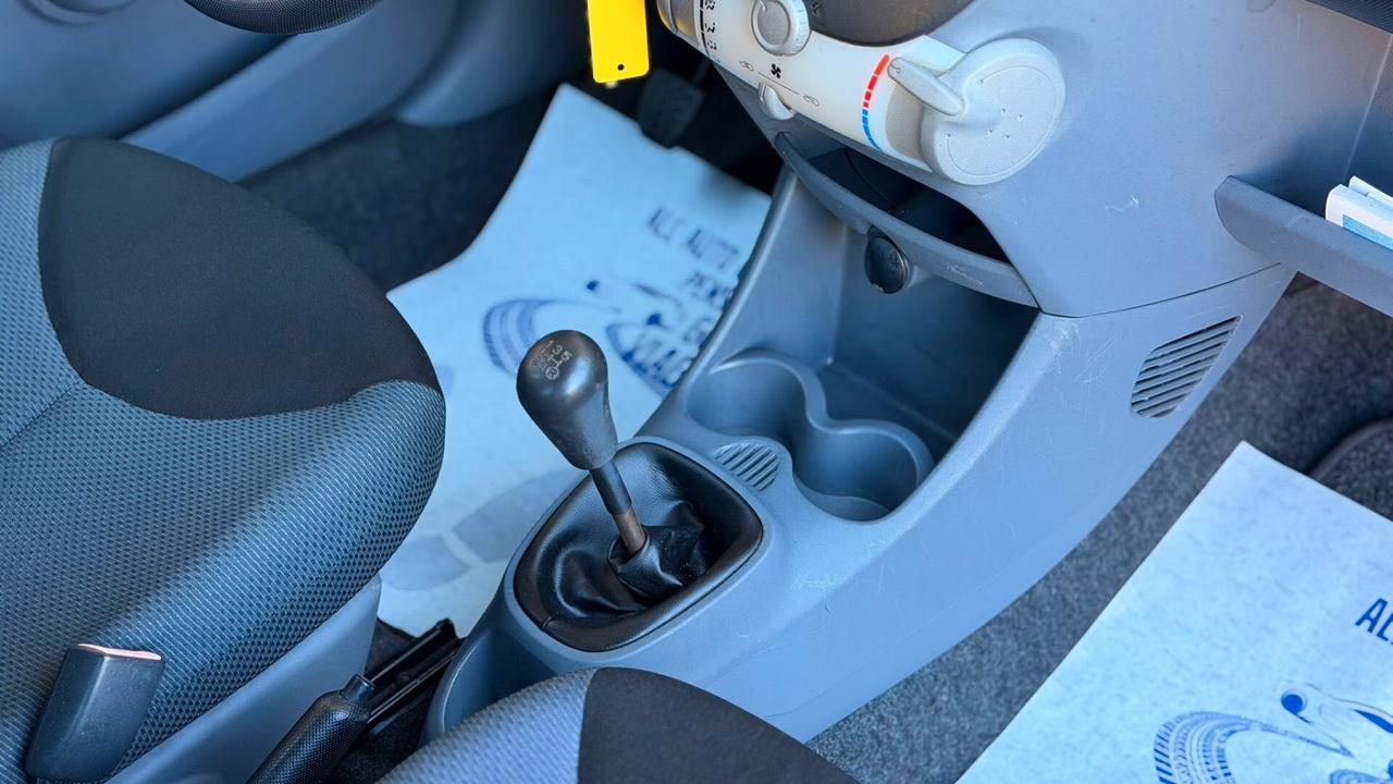 Toyota Aygo 1.0 12V VVT-i 5 porte