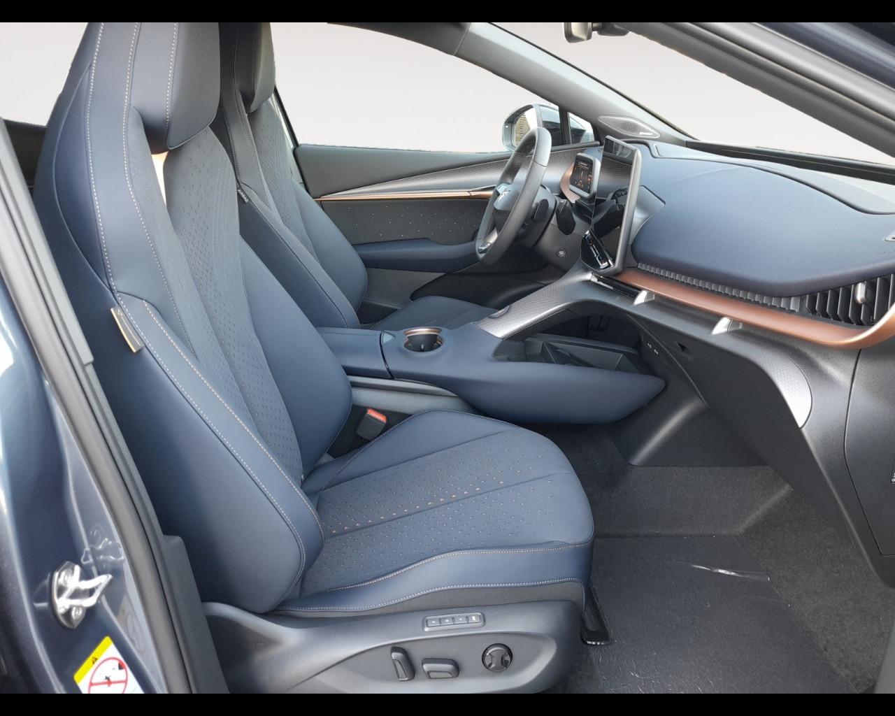 CUPRA CUPRA Tavascan Endurance Immersive 77 kWh (net) 210 kW (286 CV) Elettrica Rapporto singolo RWD