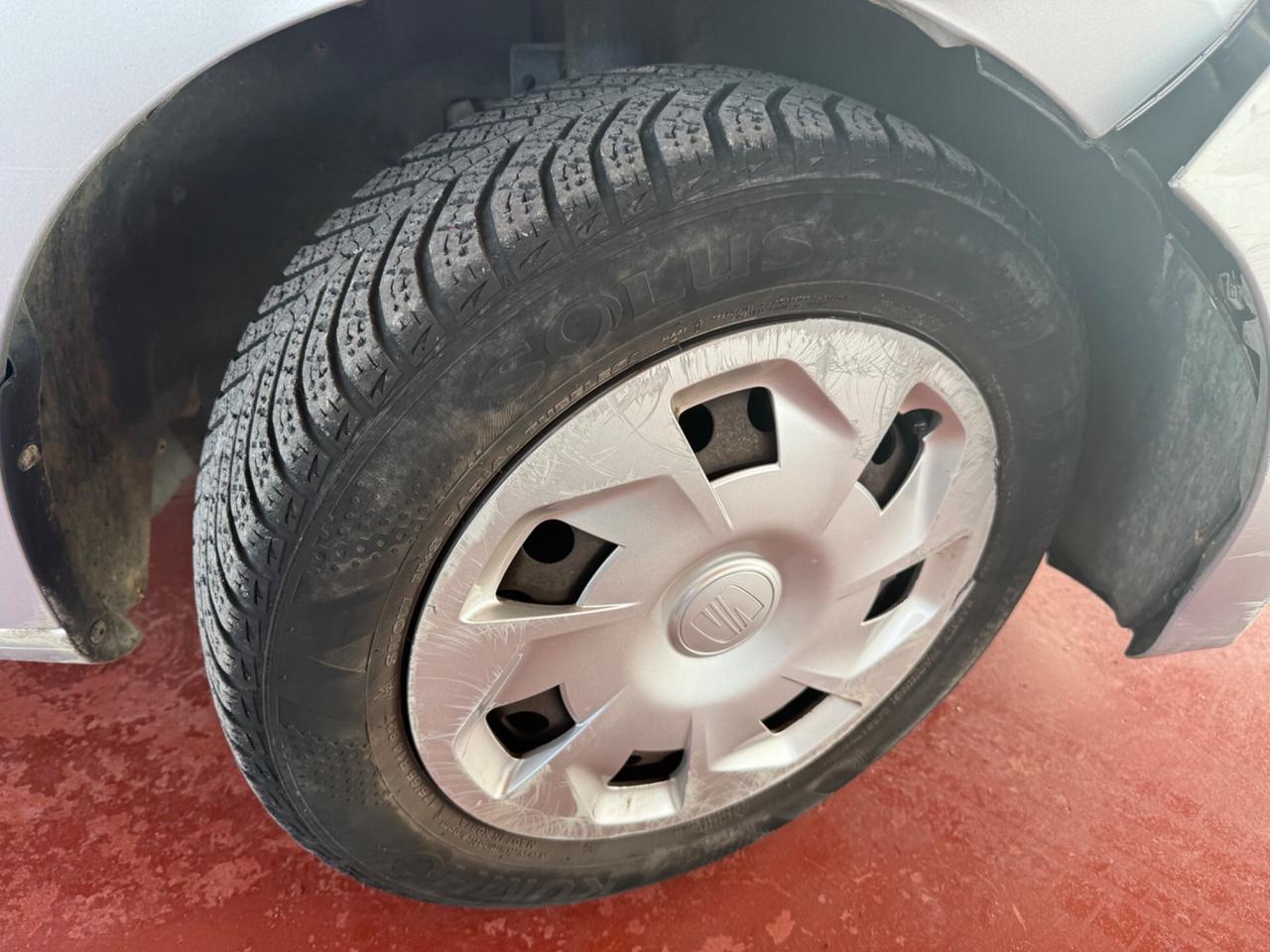 Seat Mii 1.0 Benzina/Metano - Neopatentati