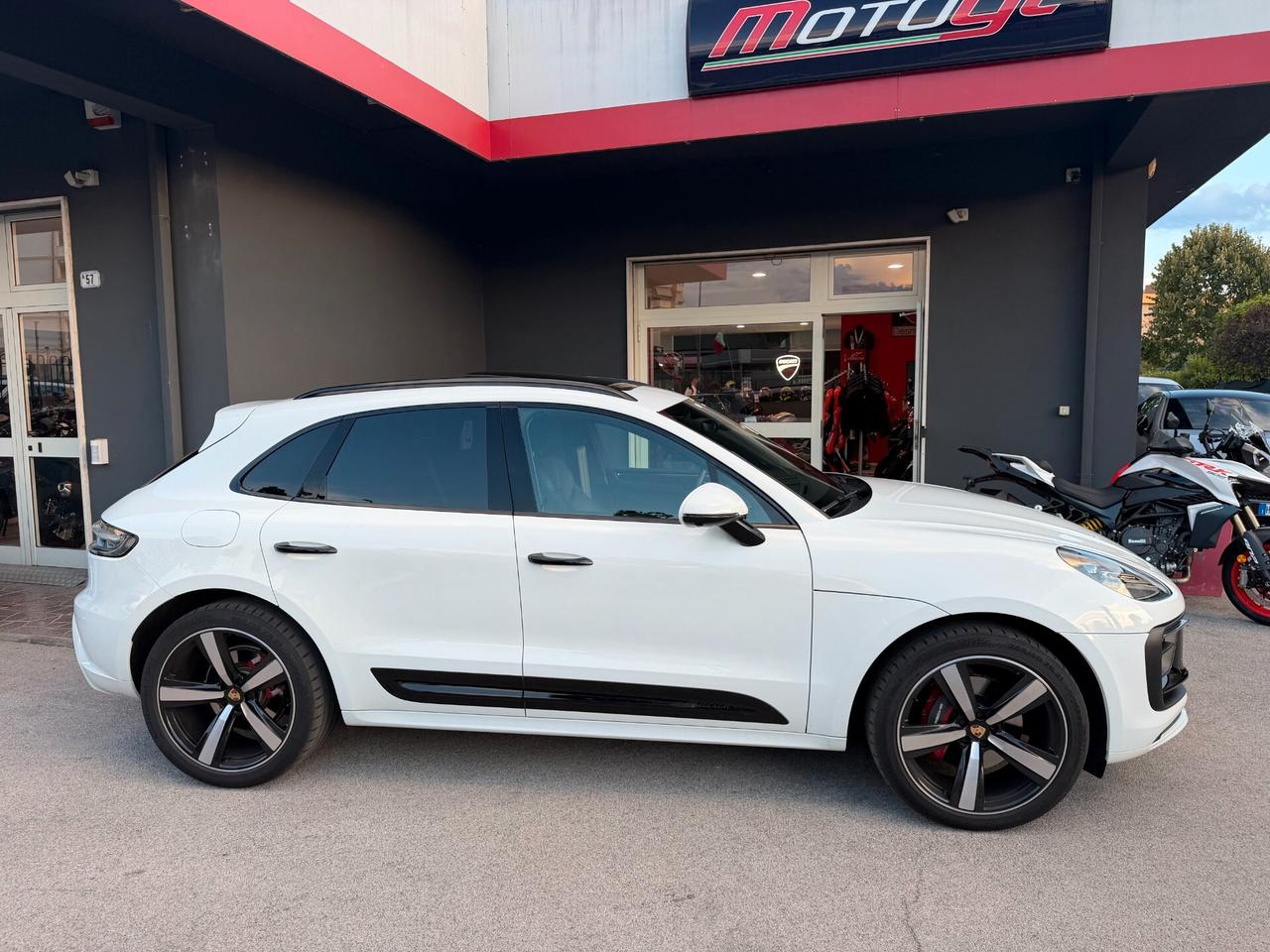 Porsche Macan 2.0 T