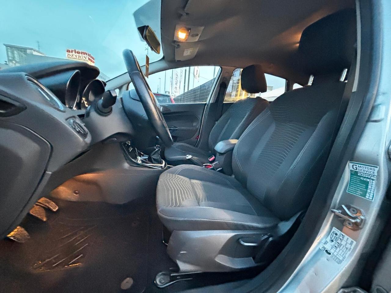 Ford Fiesta 1.5 TDCi 75CV 5 porte Titanium