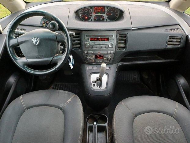 Lancia MUSA 1.4 16V Gold Dualogic Automatica