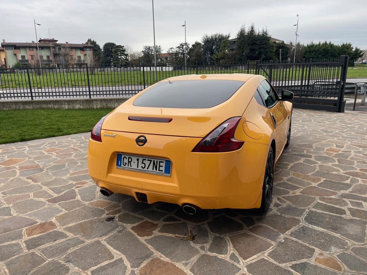 Nissan 370Z Coupé 3.7 V6 Lev 2