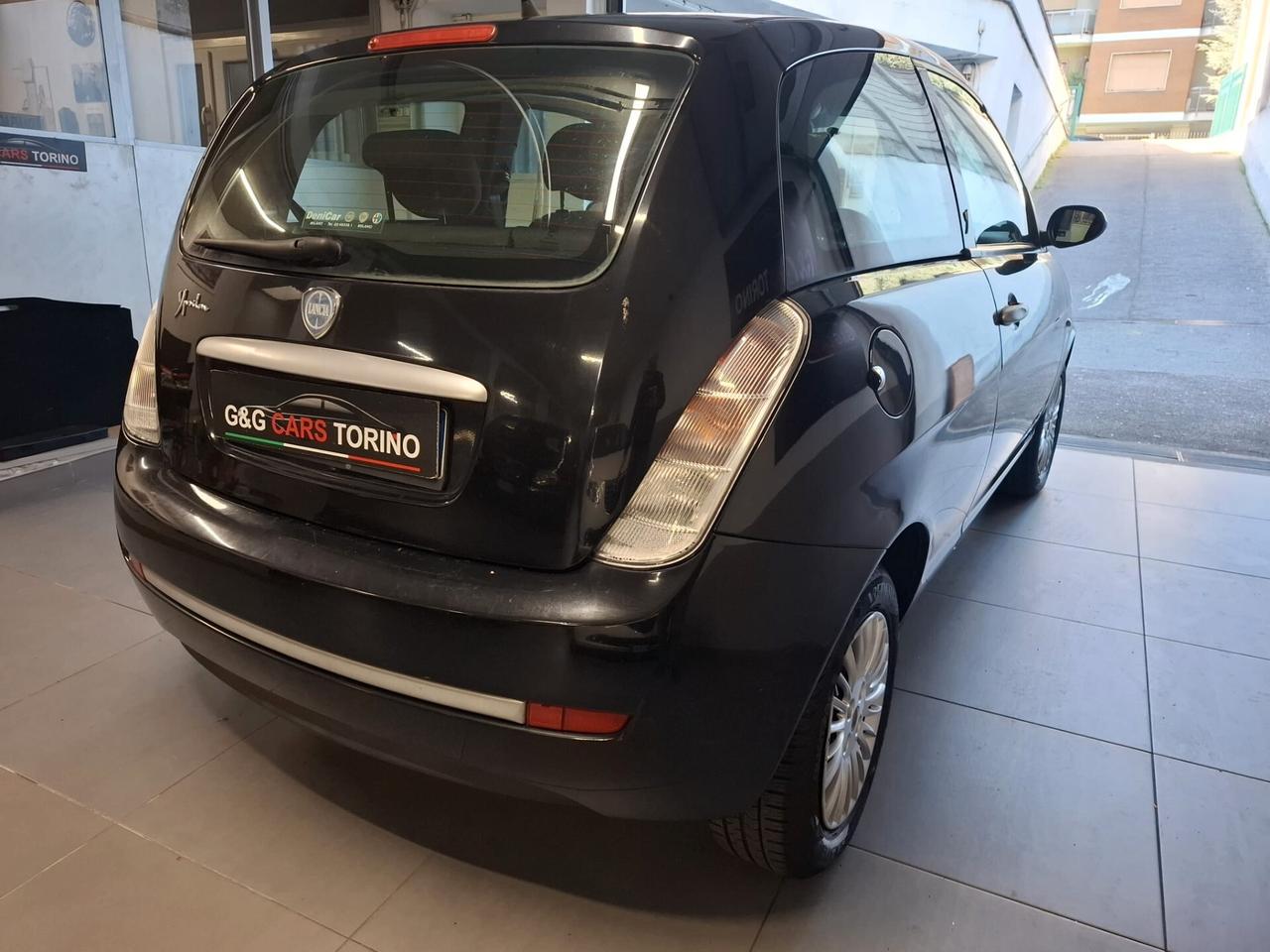 Lancia Ypsilon 1.2 Argento