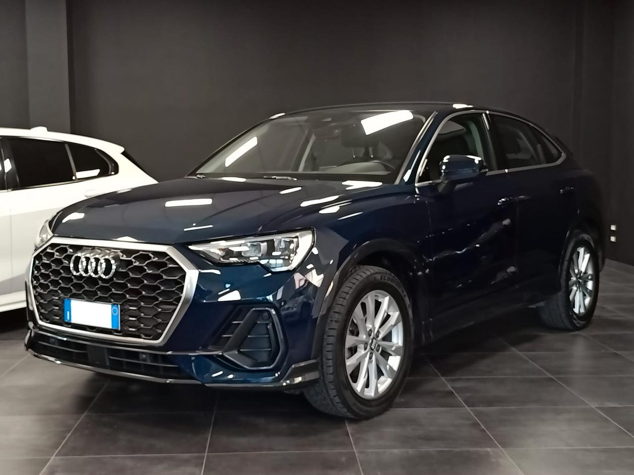 Audi Q3 35 TDI S tronic Business Advanced