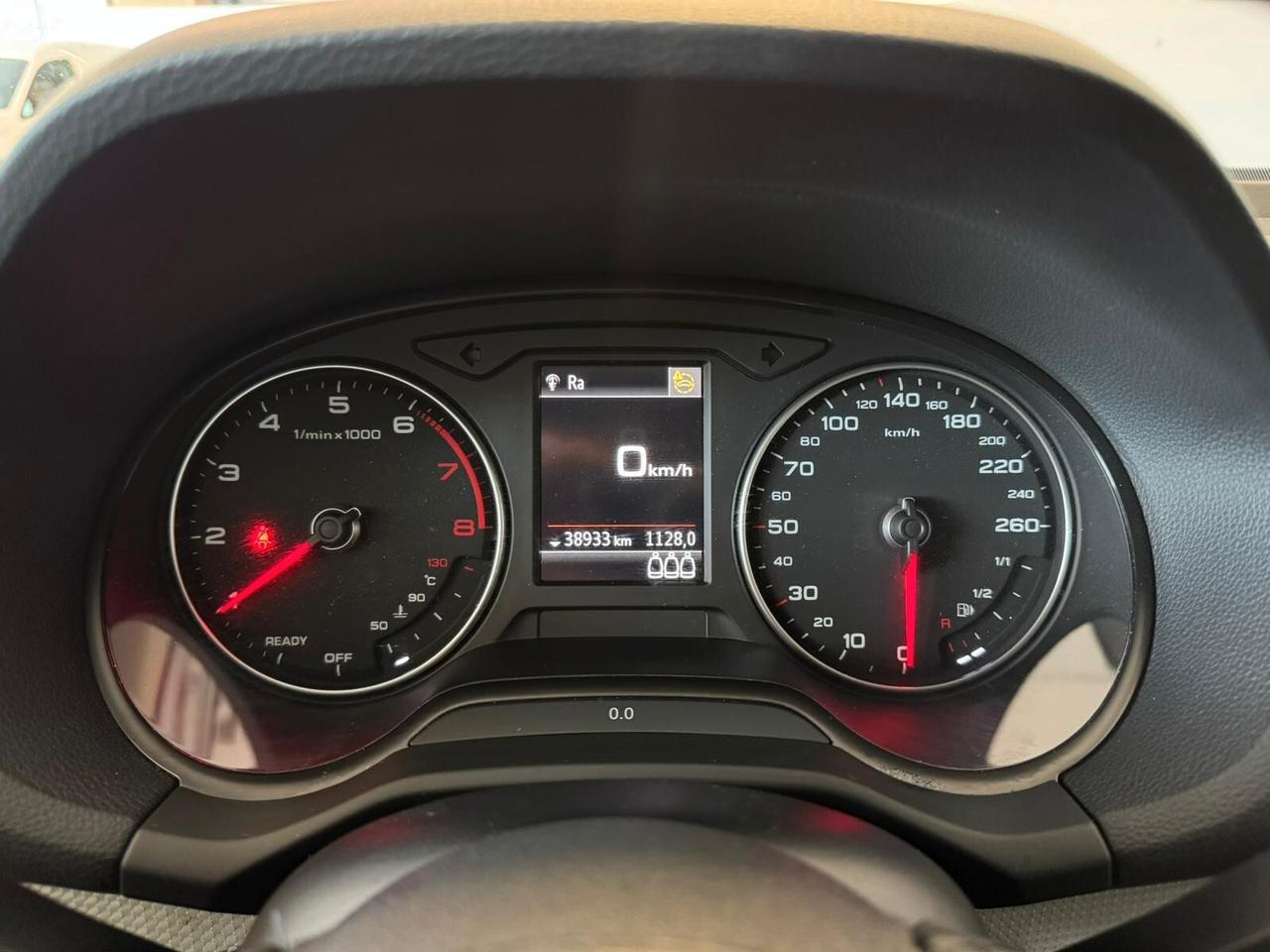 Audi Q2 30 TFSI Business