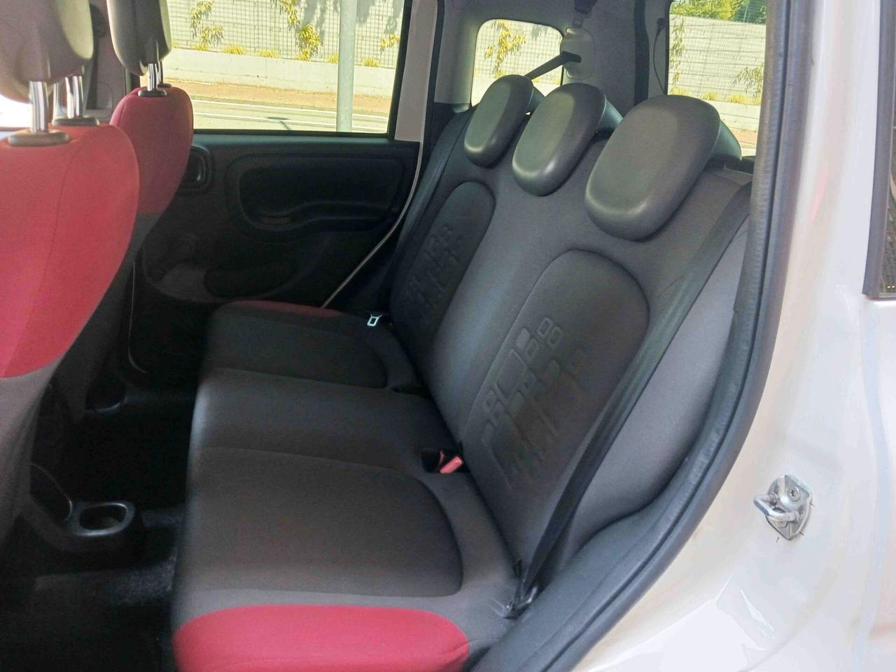 Fiat Panda 1.2 Lounge Euro 6 - PERFETTA