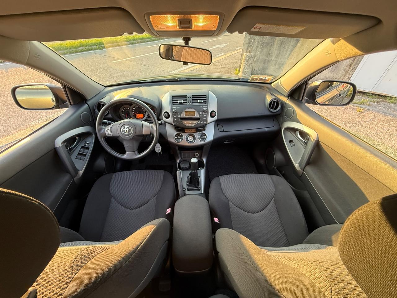 TOYOTA RAV 4 2.0 i BENZINA Luxury 112.000KM PERFETTA