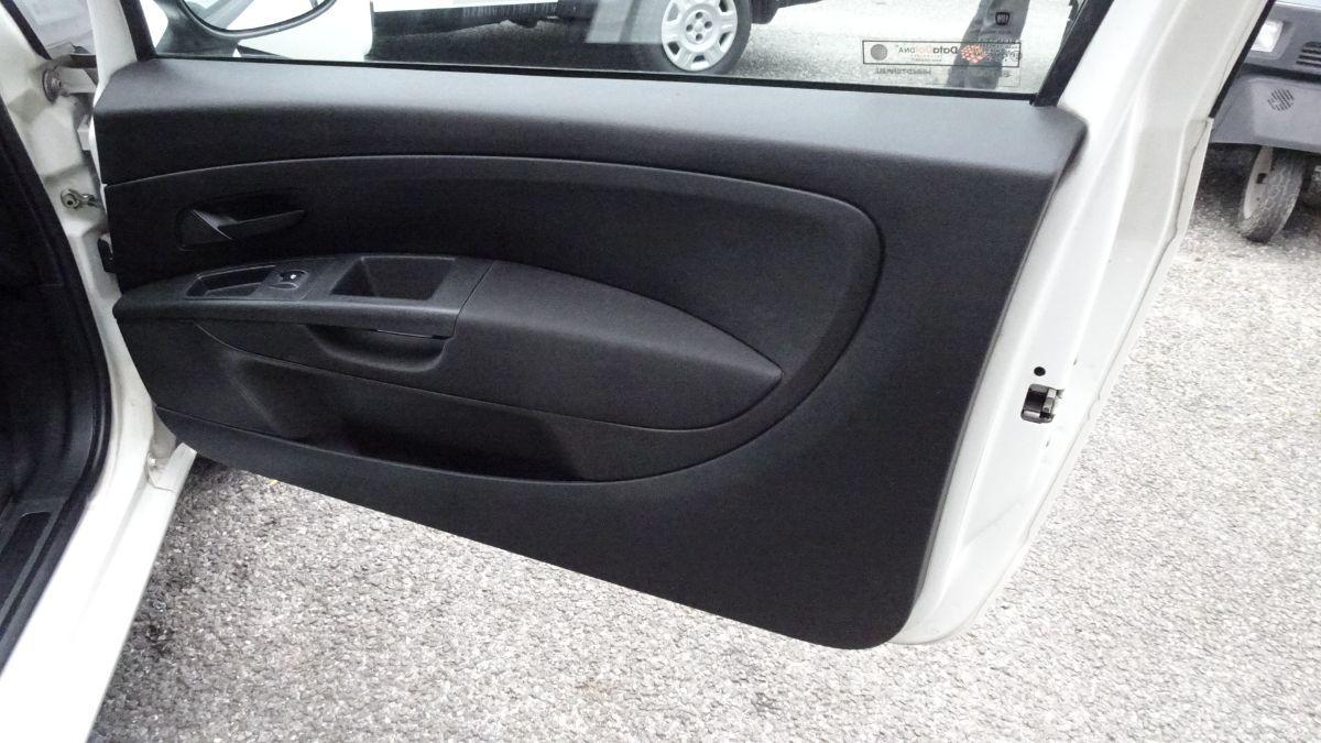 FIAT - Punto Evo 1300 MULTIJET VAN 4 POSTI