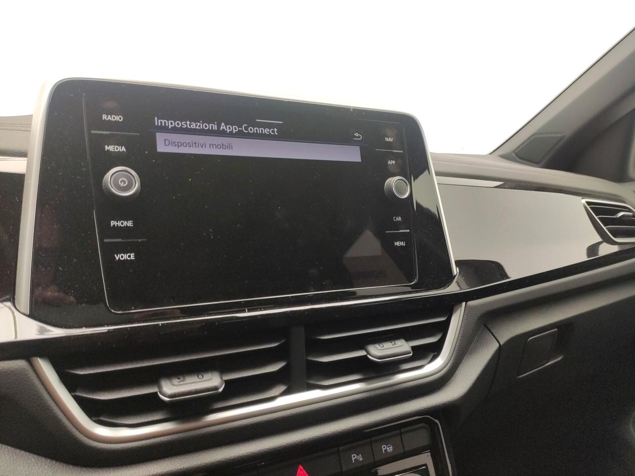 Volkswagen T-Roc 1.5 TSI ACT DSG R-Line